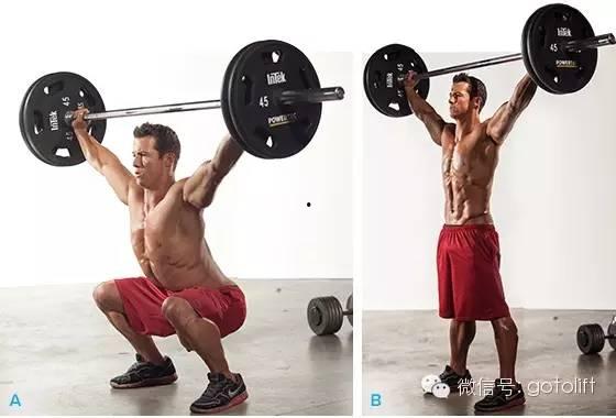 举杠铃吃瓜,健身与休闲的完美融合